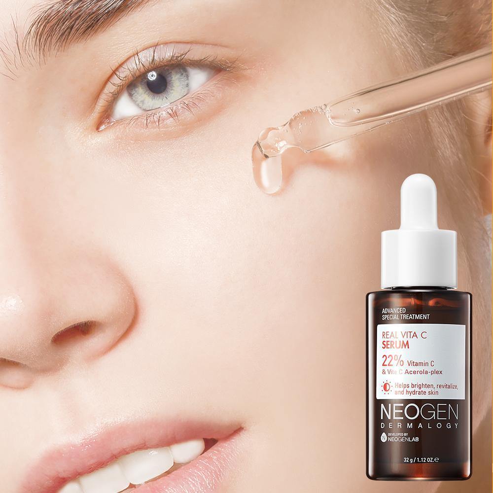 Dermalogy Vita C with Vitamin B5 & E, Niacinamide and 22% Sodium Ascorbyl Acid Serum